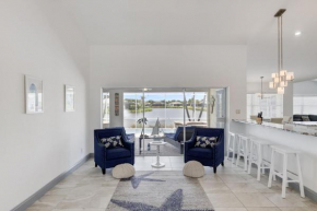 Gorgeous 4BR Lakefront Villa with Heated Pool